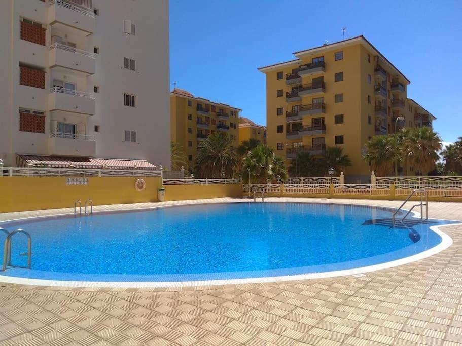 Apartamento Con Vistas Al Mar, Piscina Y Wifi Канделария Екстериор снимка
